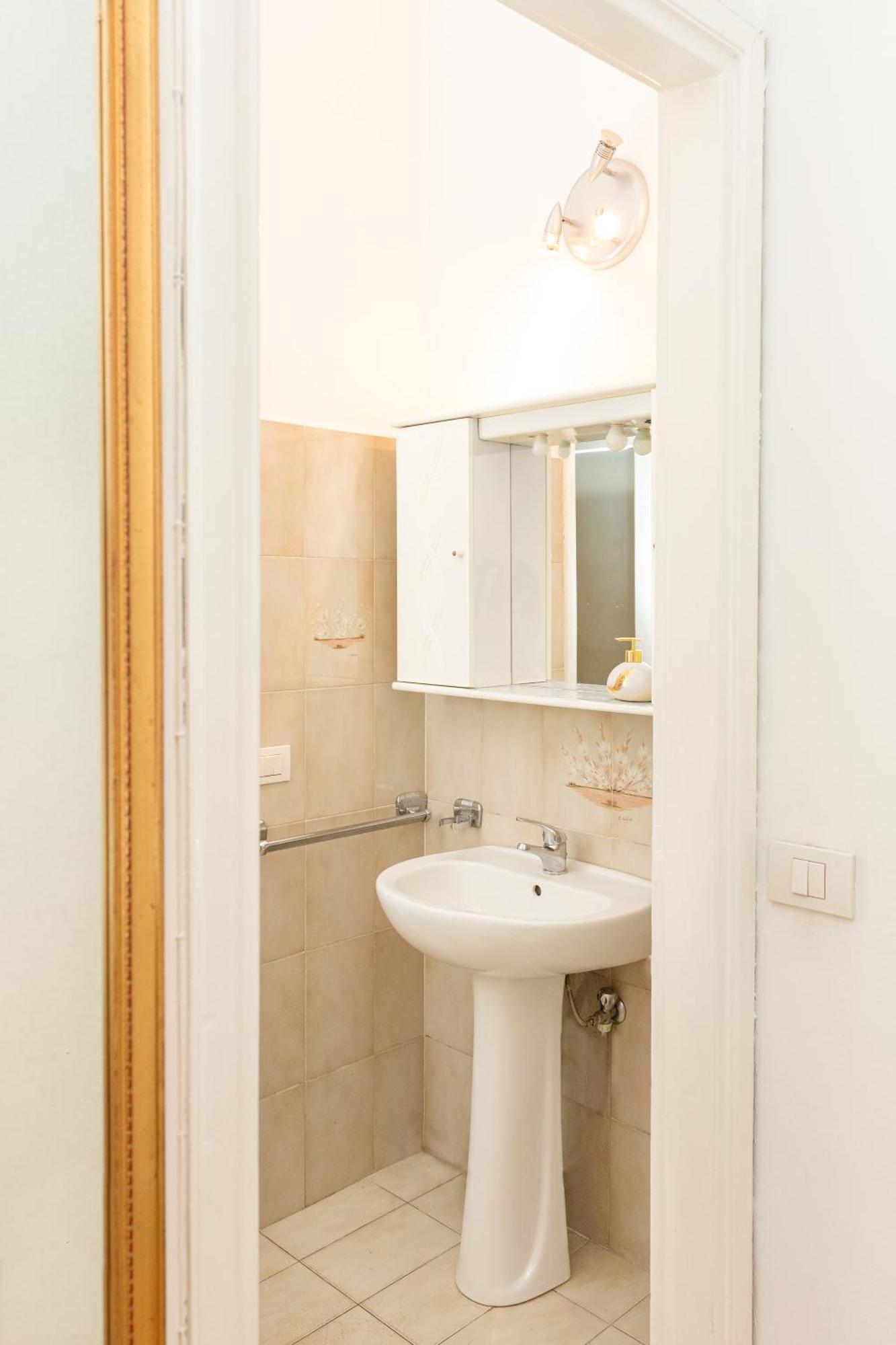 Picasso - Spacious Exclusive Apartment Milan Exterior photo